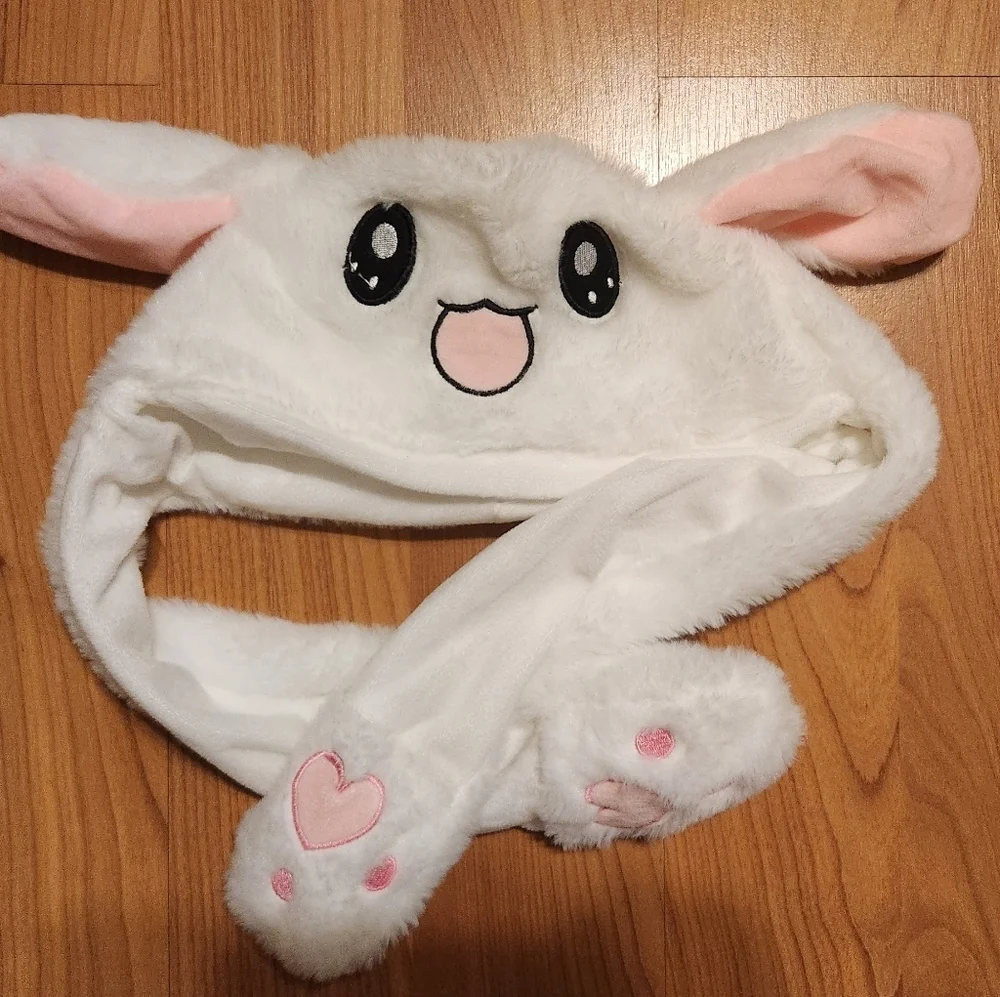 Hot Topic White Flip Flop Ears Bunny Hat || EUC